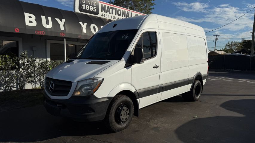 mercedes-benz sprinter cargo van 2017 WD3PF0CD1HP537811 image mercedes-benz sprinter cargo van 2017 WD3PF0CD1HP537811 image